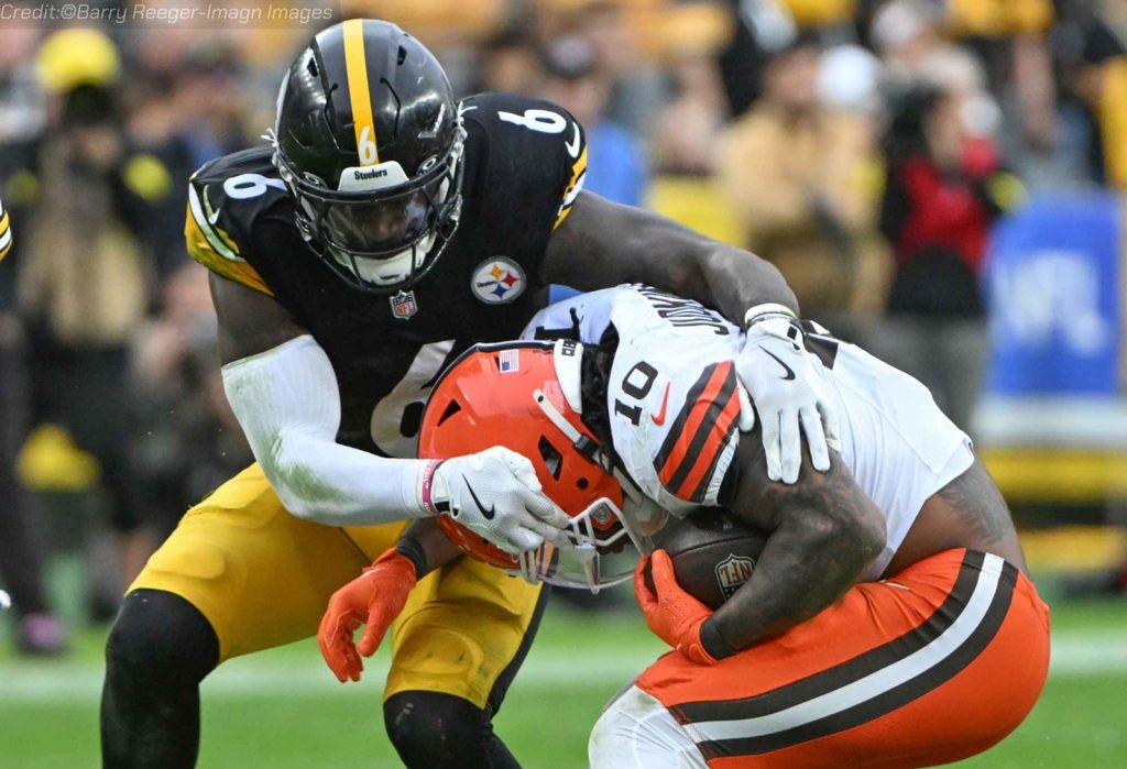 Pittsburgh Steelers at Cleveland Browns